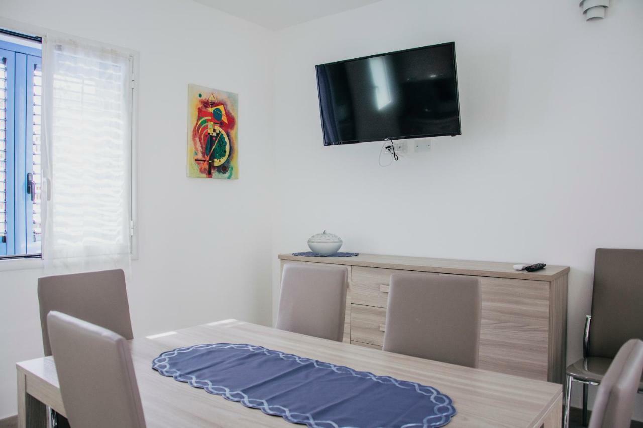 Milva'S Apartment Lotzorai Kültér fotó